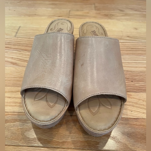 Born Open Toe Beige Wedge Sandals, Size 8 - Picture 3 of 8